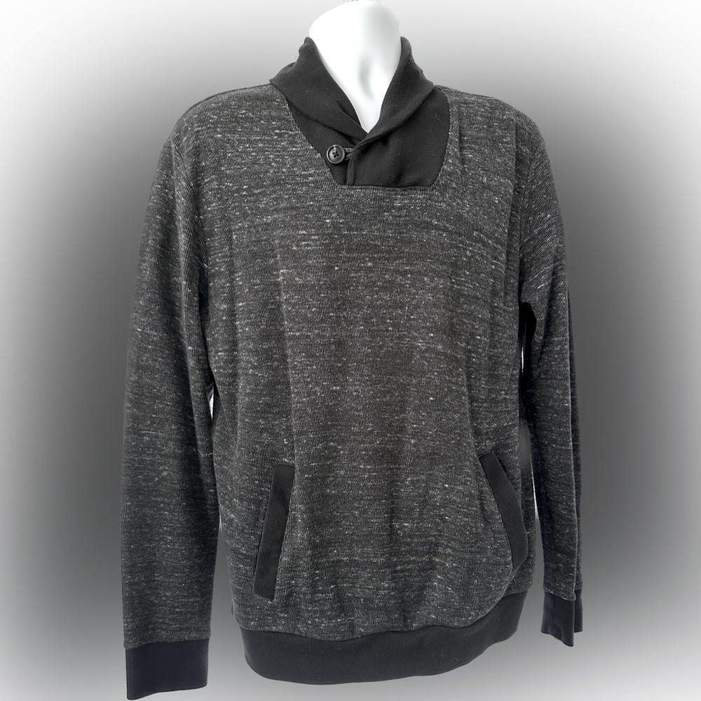 Old Navy Collared Sweater w/Single Button Closure @ Collar Black/Grey, Mens Med.